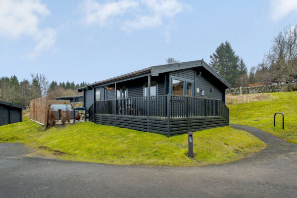 8485807-KIELDER_WATERSIDE-LODGE_3_OTTERSTONE_SPA-25-800-1